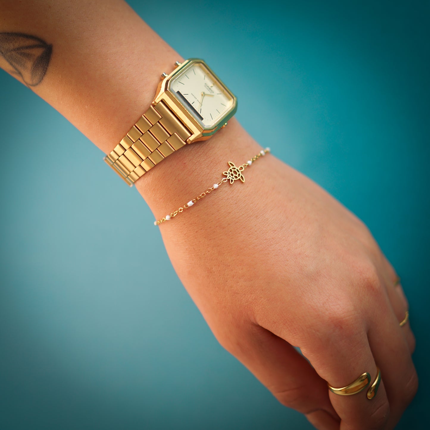 White Beads Turtle Bracelet