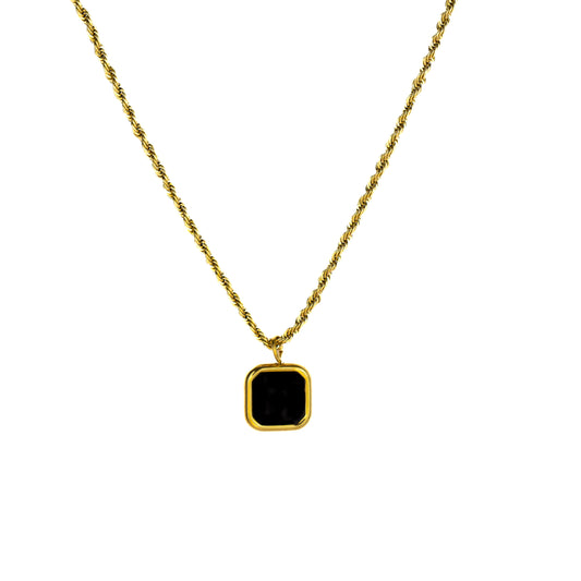 Black Elegant Pendant Necklace