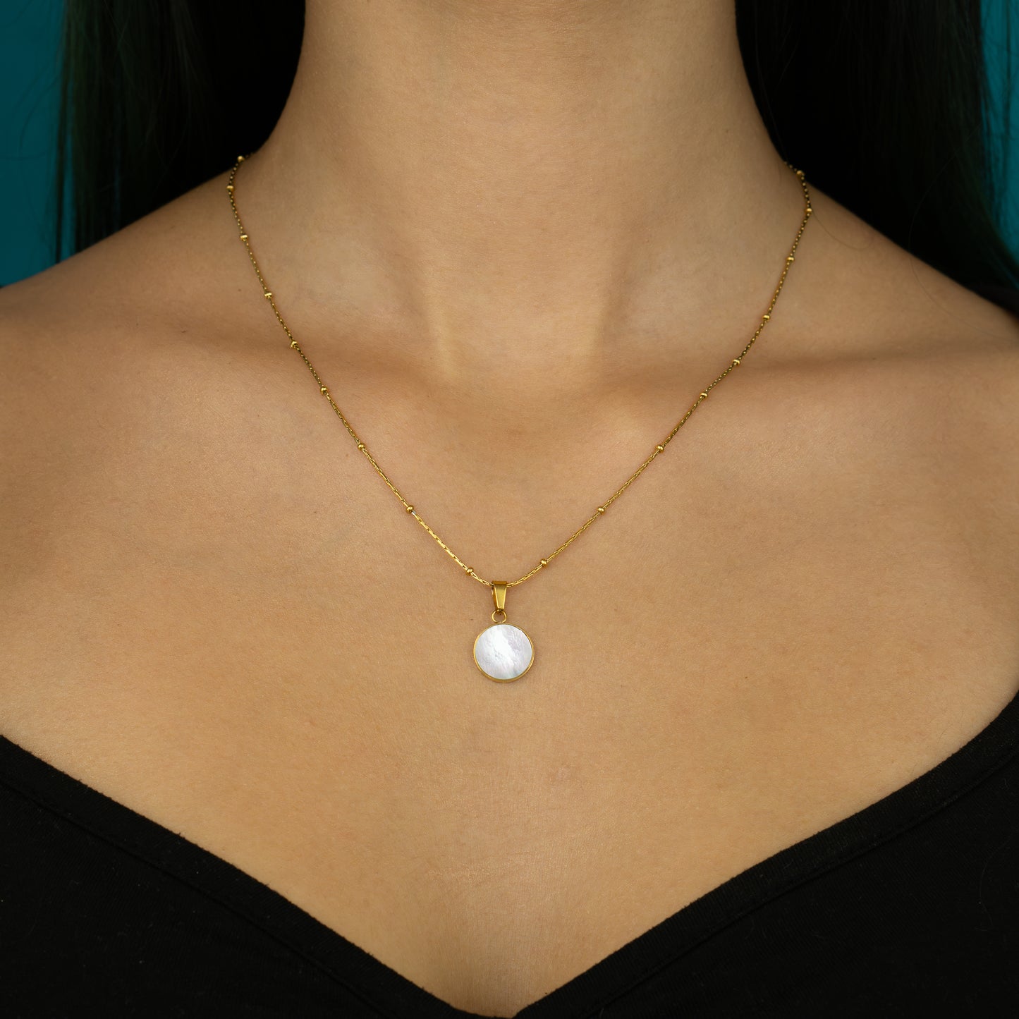 Elegant White Pendant